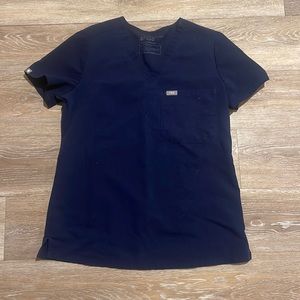 Figs scrub top